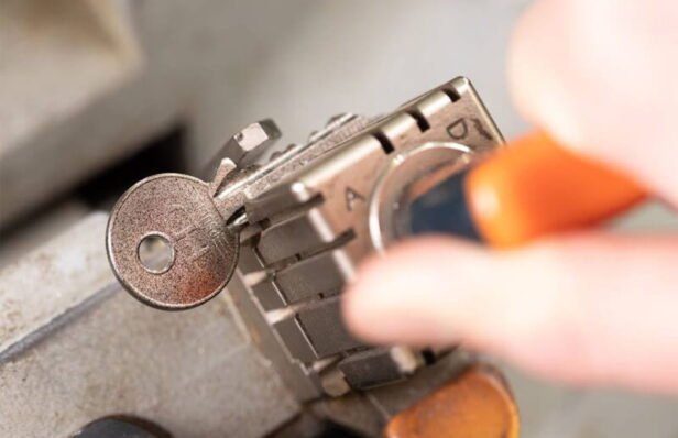 How to Efficiently Get Your Keys Cut in the CBD