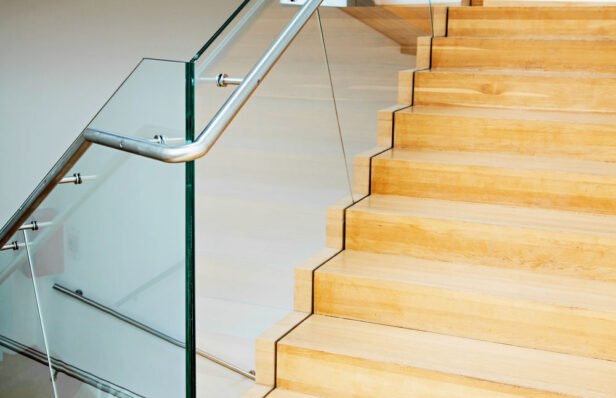 Melbourne Homeowners: Choose the Perfect Glass Balustrade for Modern Living